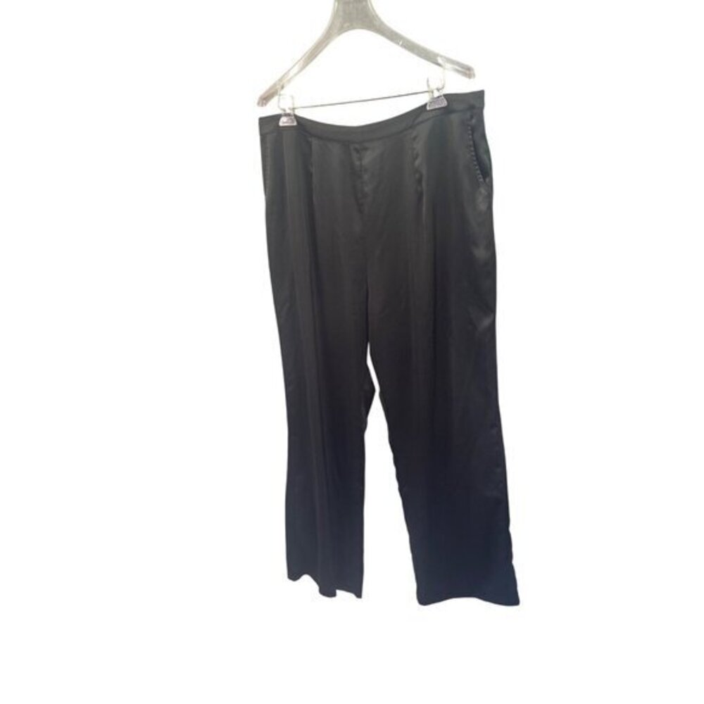 Vintage Black Satin Wide-Leg Womens Pants With Side Pockets & Back Zipper Closur
